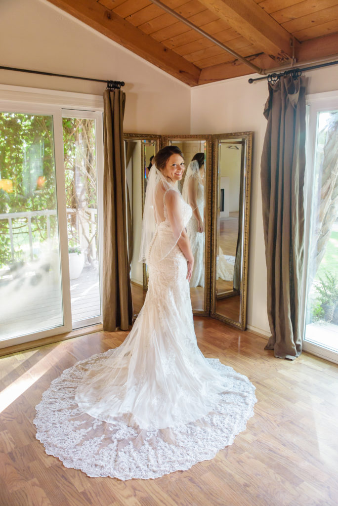 Wozniak_Wedding_049 Bridal Portrait by the mirror in the Bridal Room at The Red Horse Barn